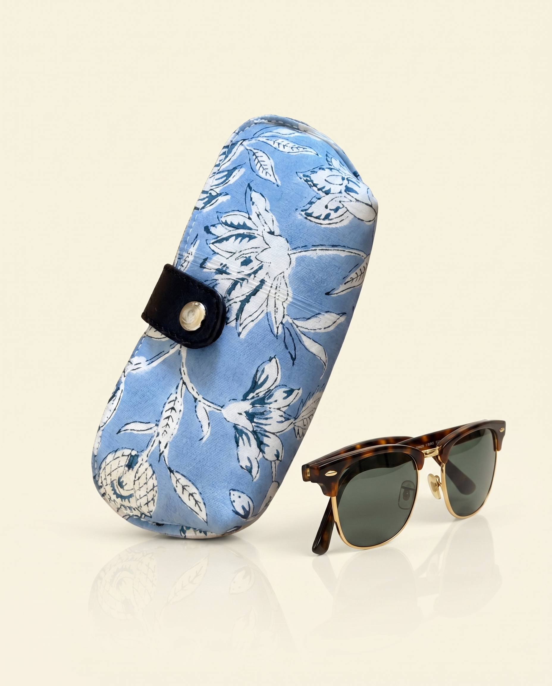 Sunglass Pouch 4